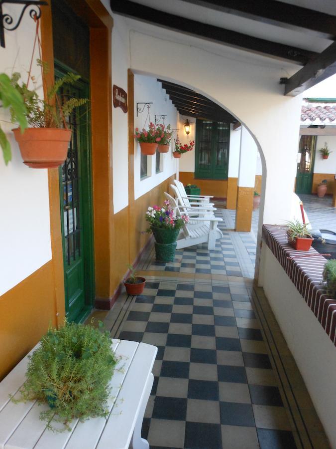 Hosteria La Primavera มินา กลาเบโร ภายนอก รูปภาพ